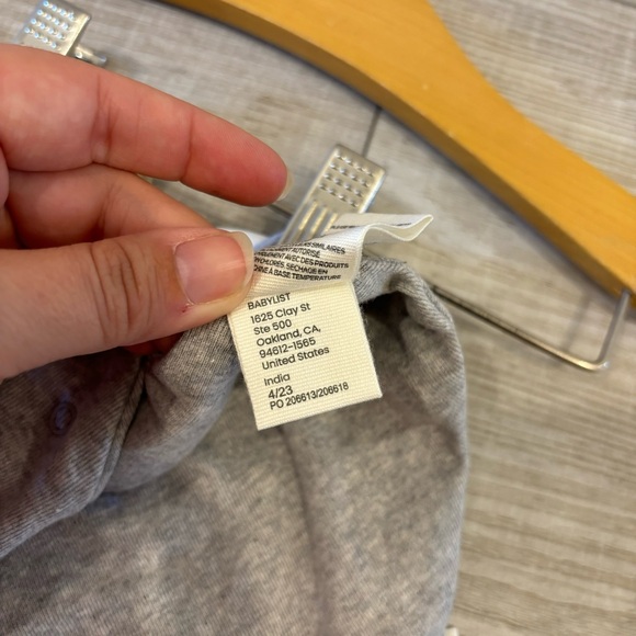 Small Story Bandana Bibs - Picture 5 of 6